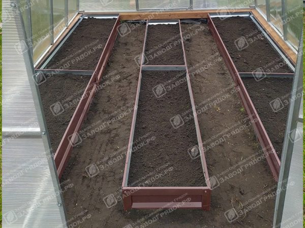 3-8017.jpg Грядки в теплицу «Усиленные» с полимерным покрытием (высота 15 см) — изображение 2